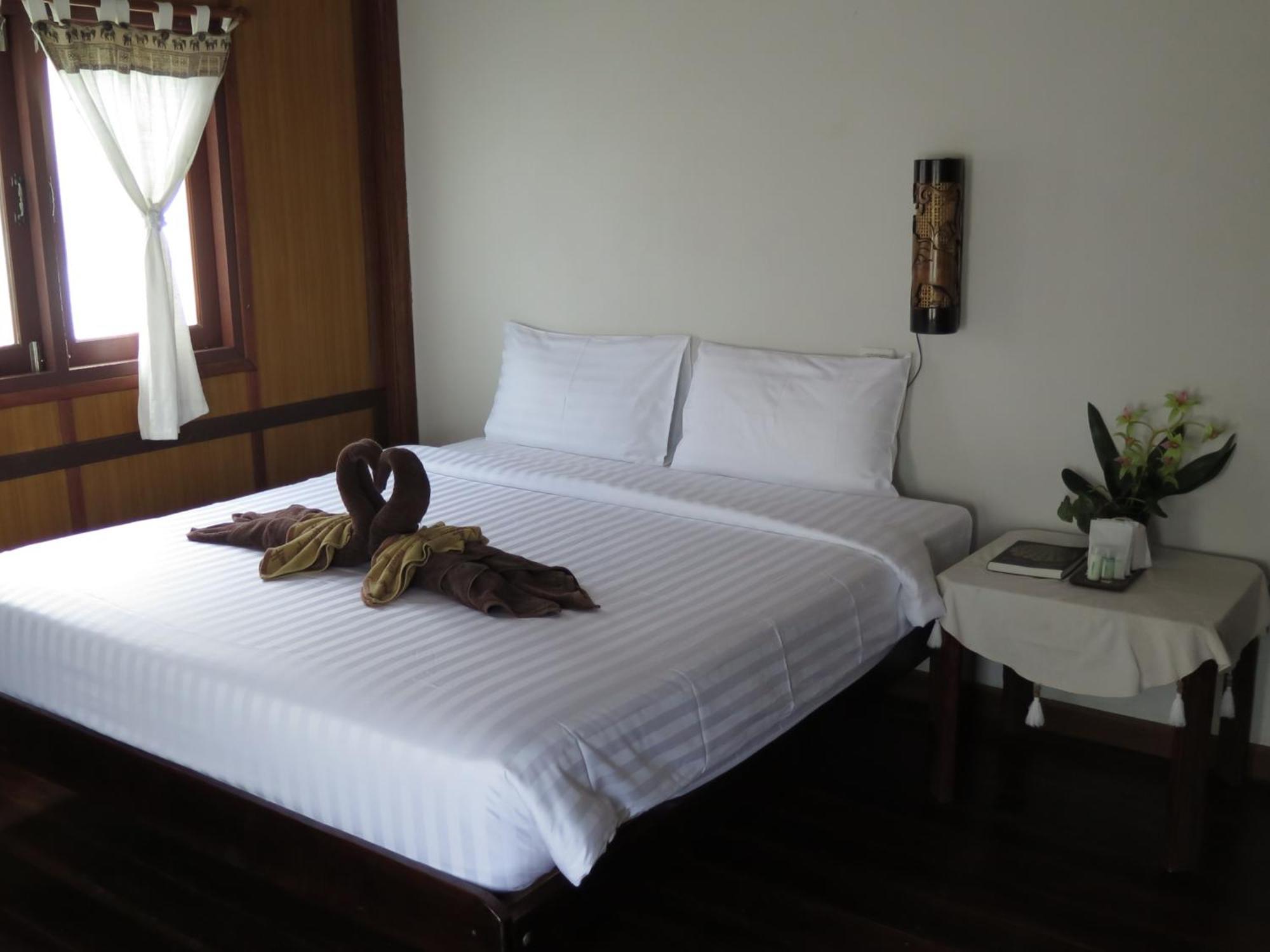 V-View Beach Resort Baan Tai Exterior foto