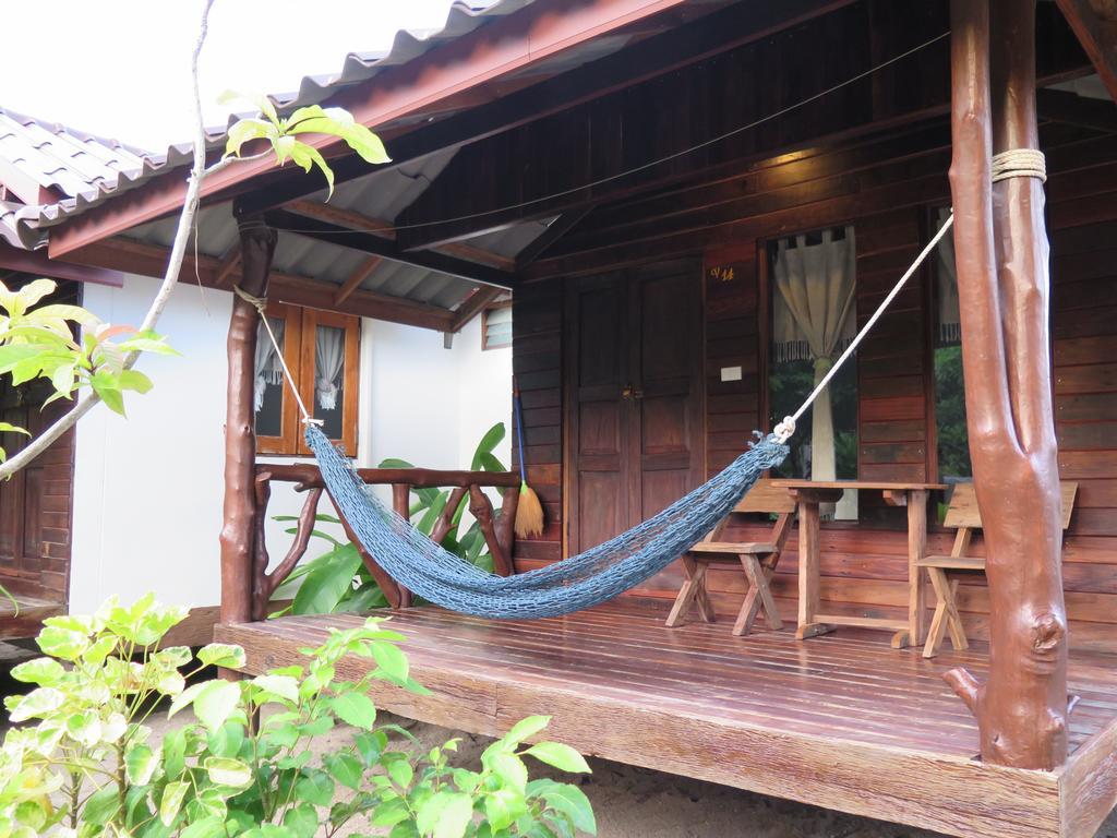 V-View Beach Resort Baan Tai Zimmer foto